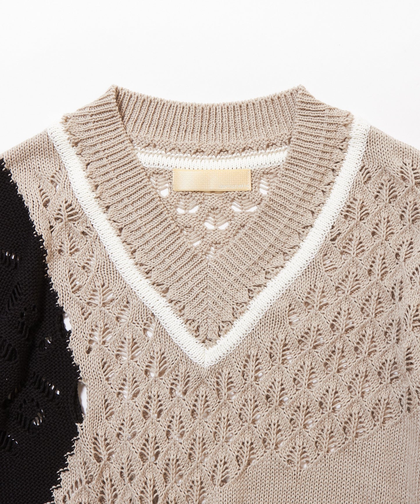 meagratia "SUNRISE SHADOWS" knit vest