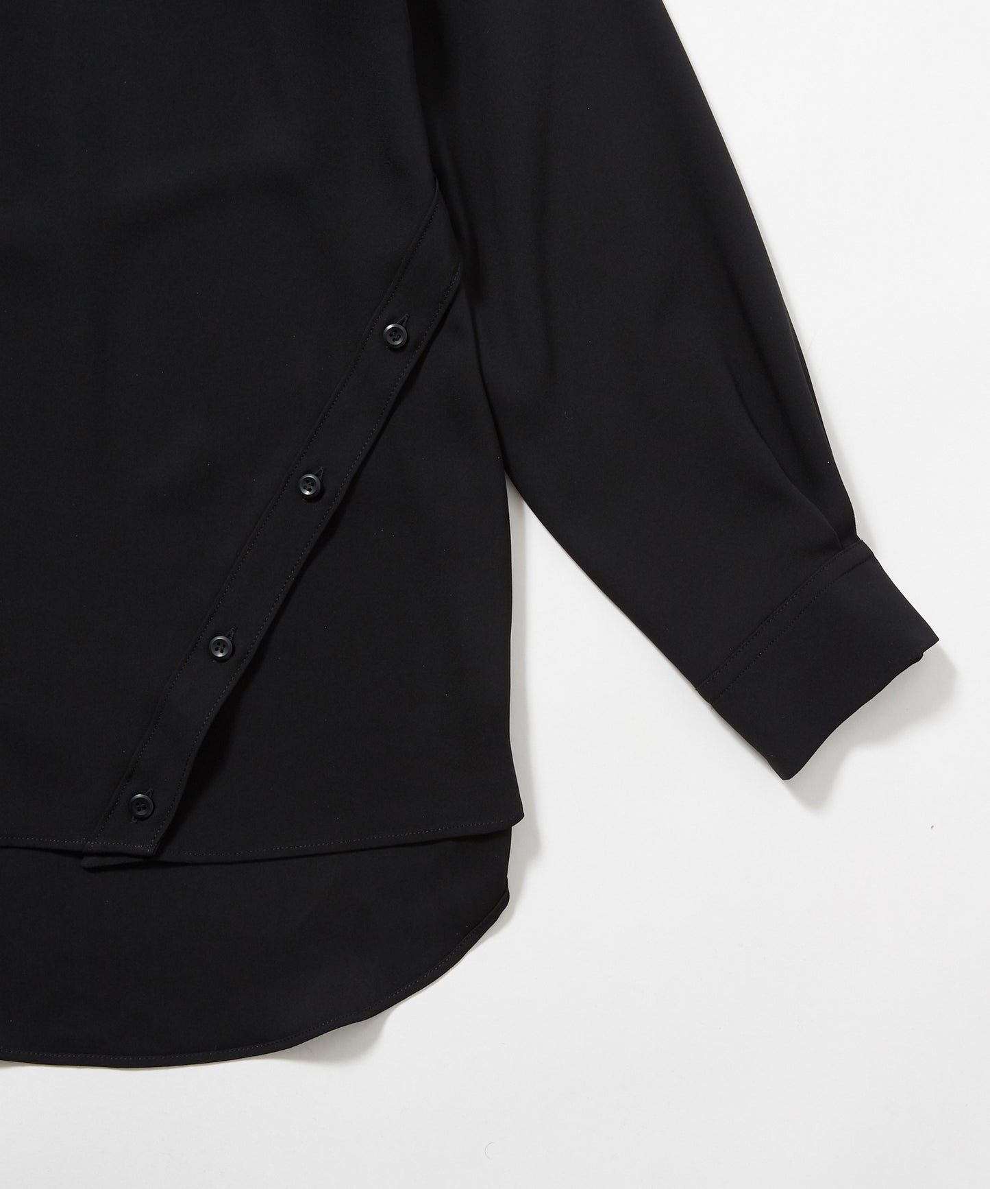 meagratia Asymmetry shirt