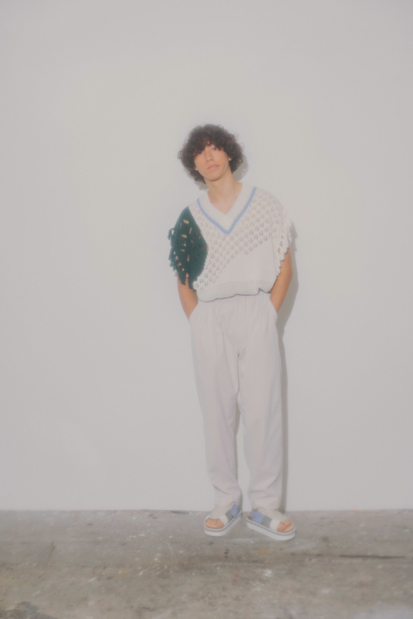 meagratia "SUNRISE SHADOWS" knit vest