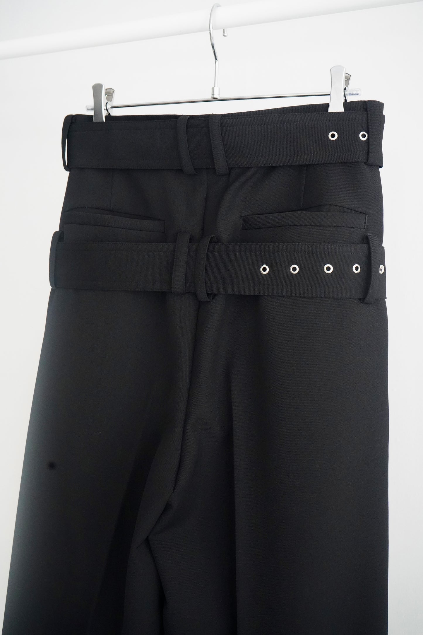 disemBySiiK Belted Wide Trousers