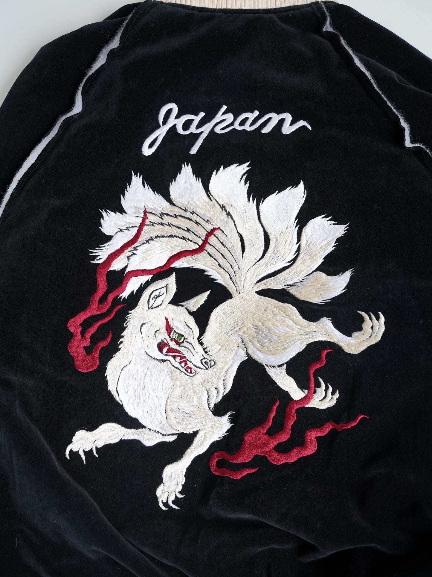 el conductorH VELVETEEN FOX  EMBROIDERED SOURVENIR JKT