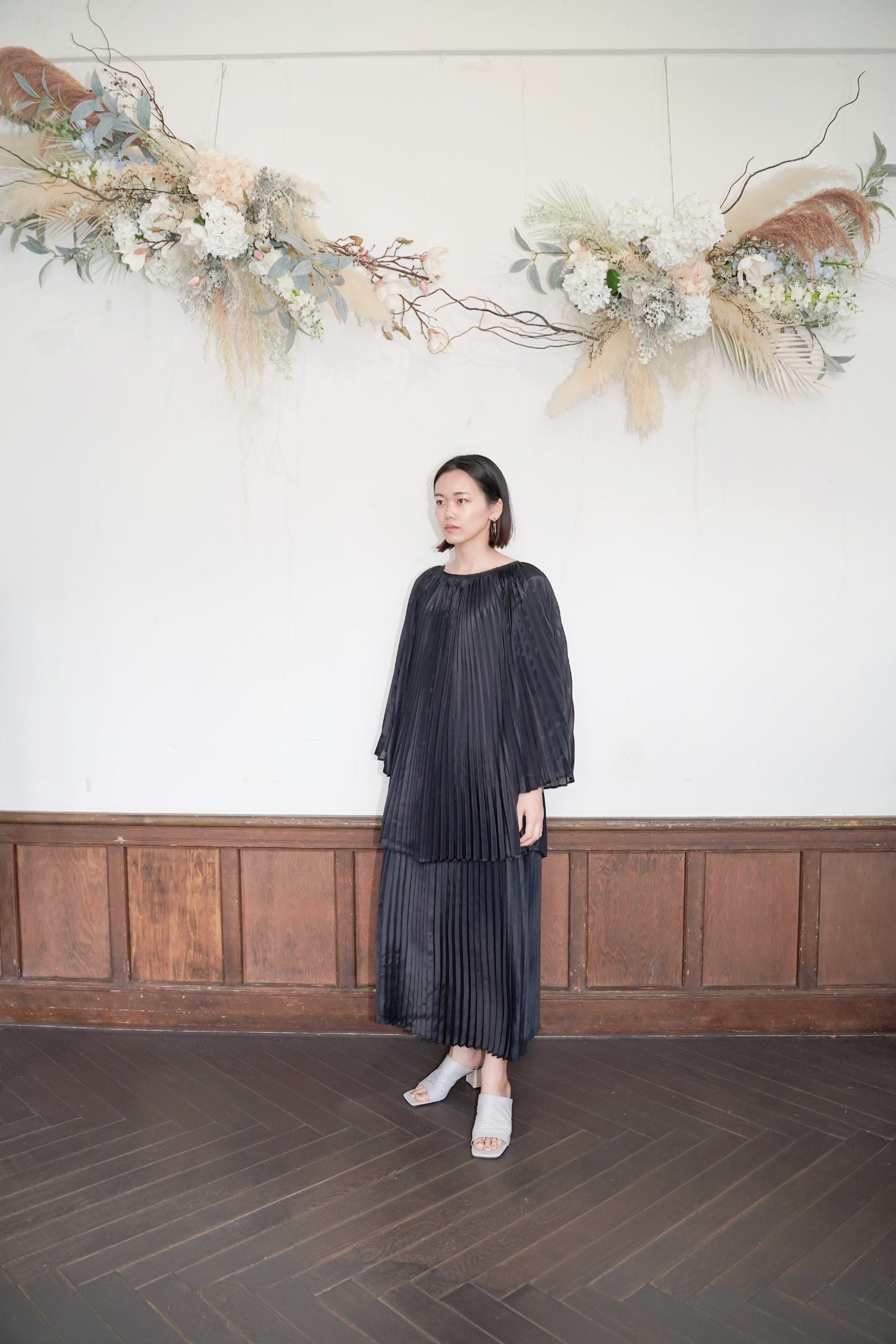 disemBySiiK Accordion Pleats Blouse