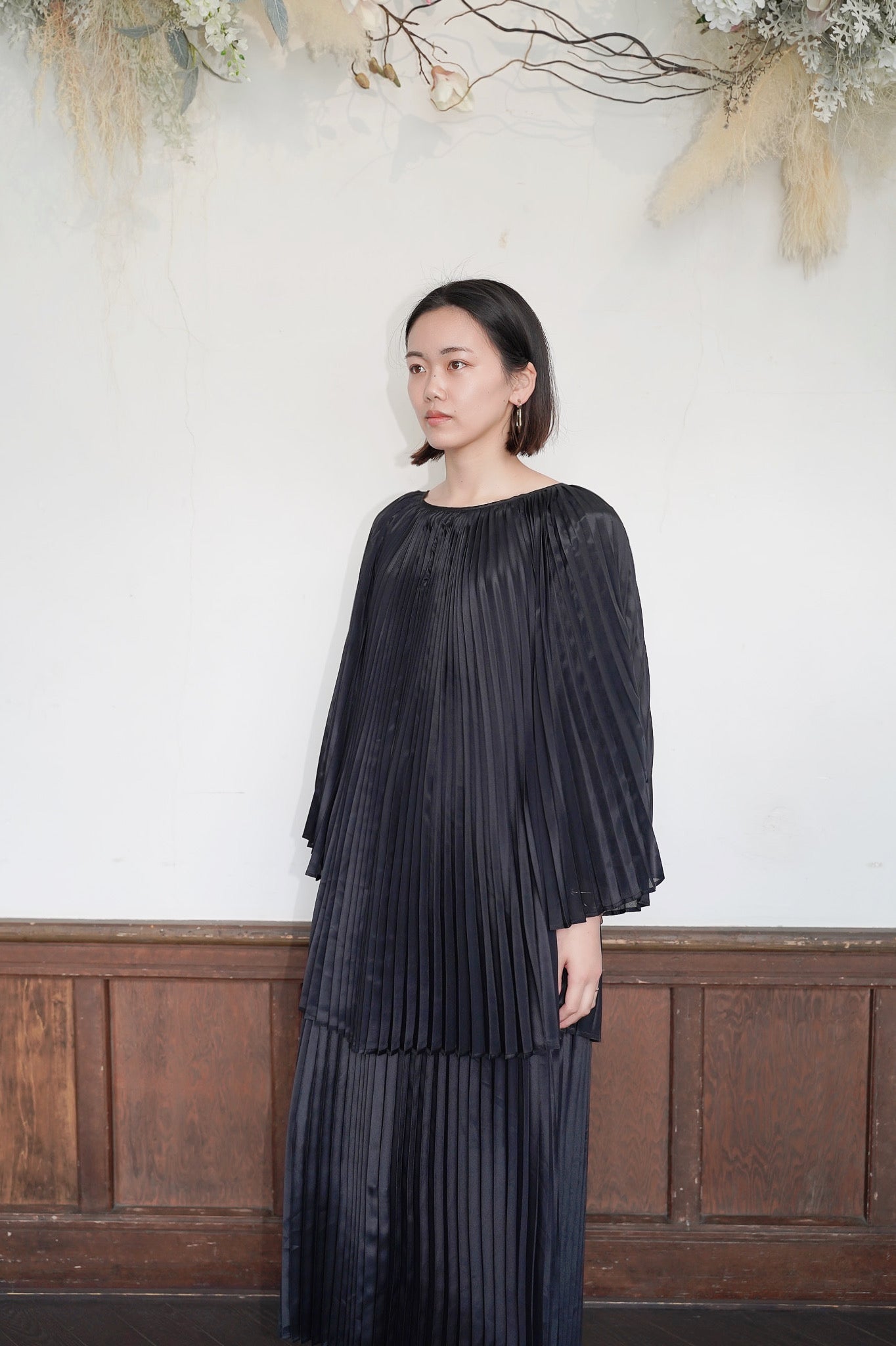 disemBySiiK Accordion Pleats Blouse