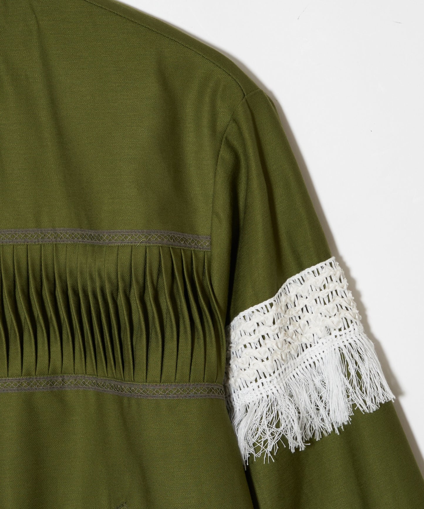 meagratia Military satin fringe BL