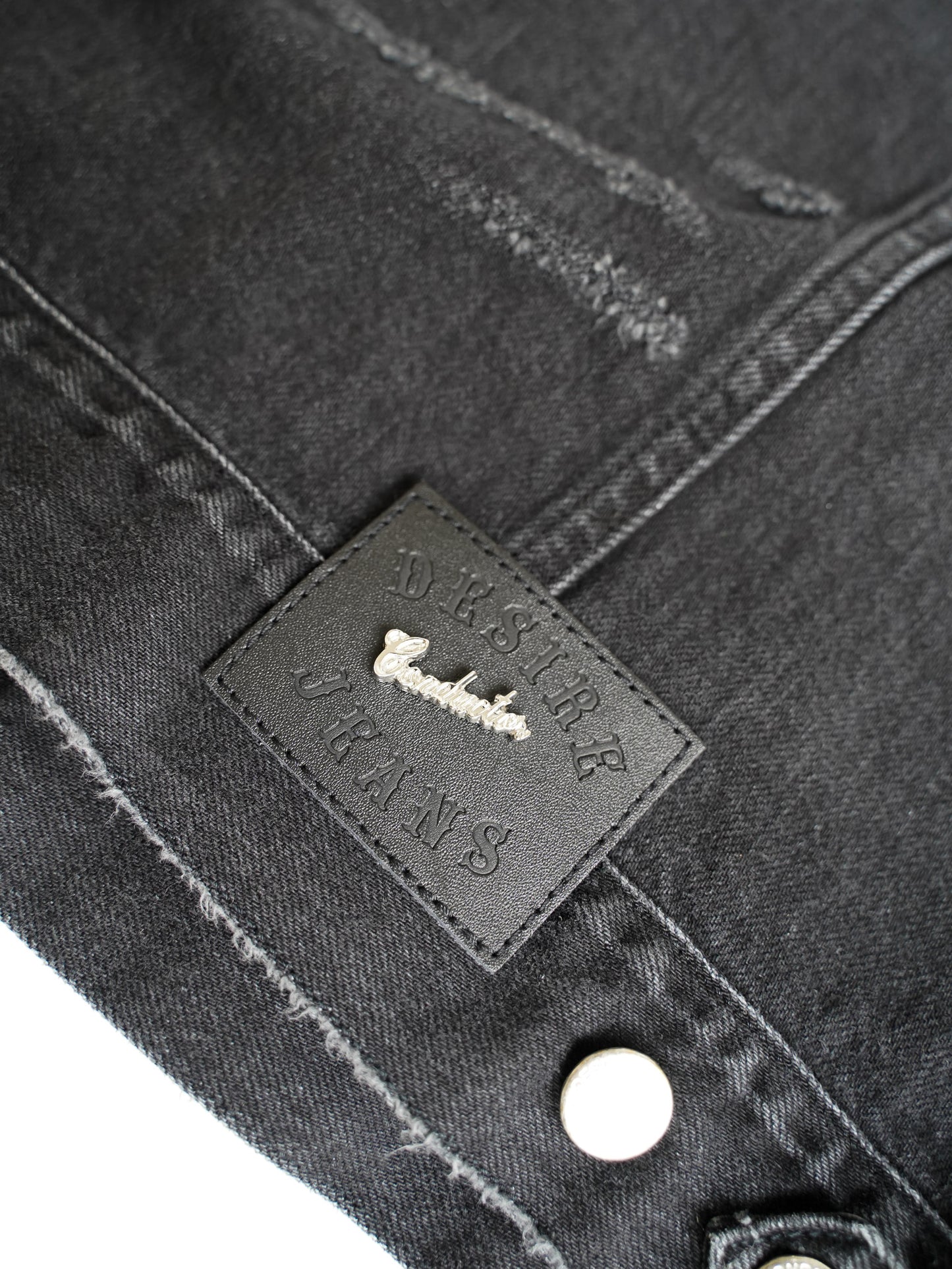 el conductorH LACE UP SLEEVE DISTRESSED JEAN JKT