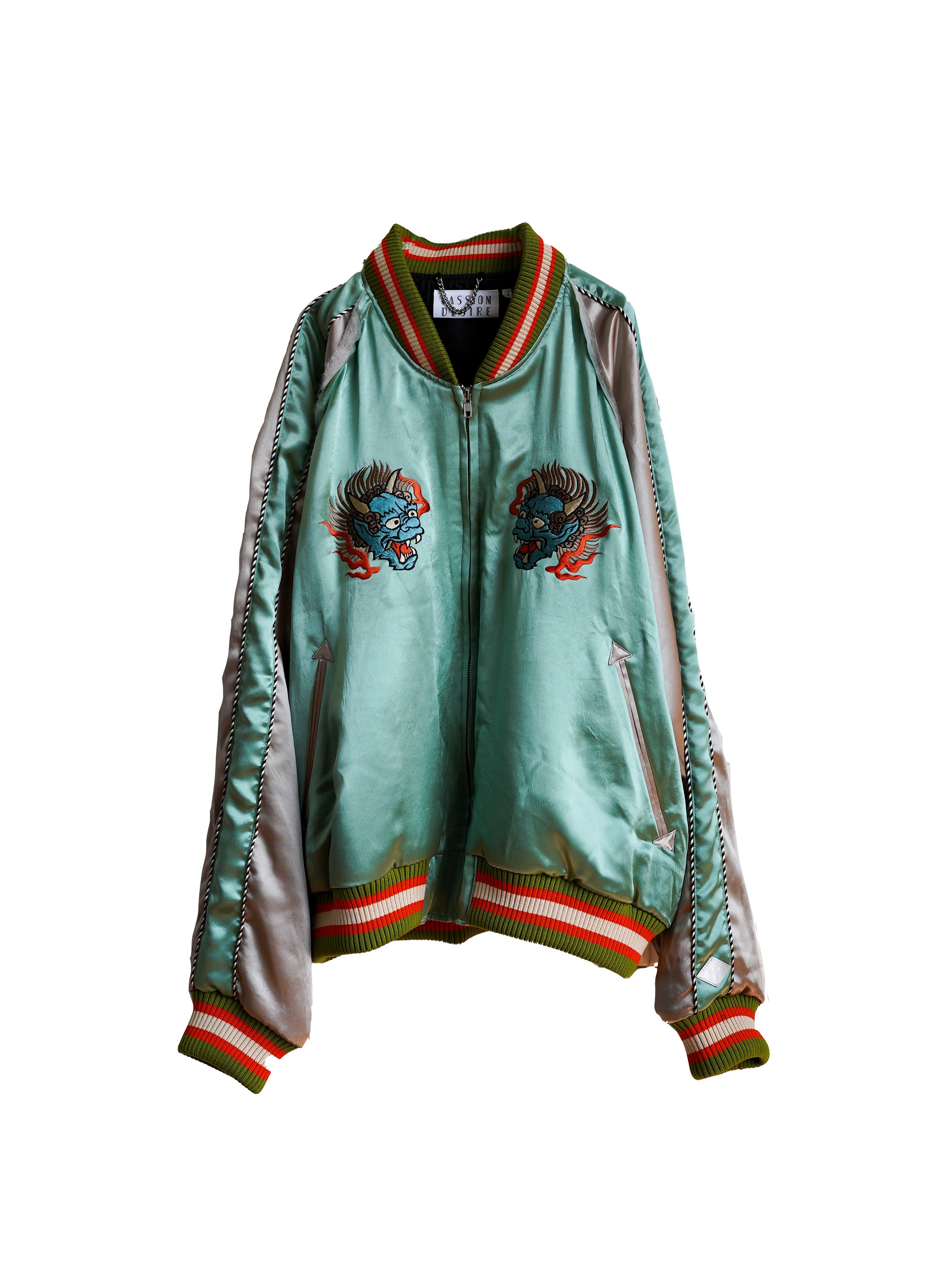 el conductorH DEMON EMBROIDERED SOURVENIR JKT