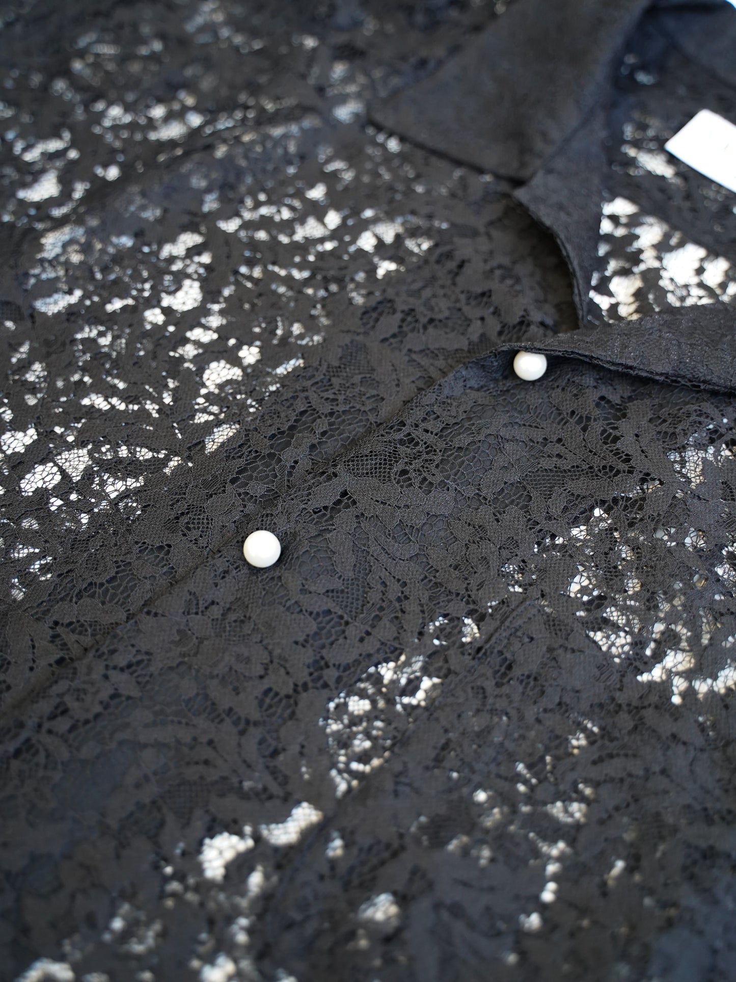 el conductorH FLOWER LACE OPEN COLLAR SHIRT