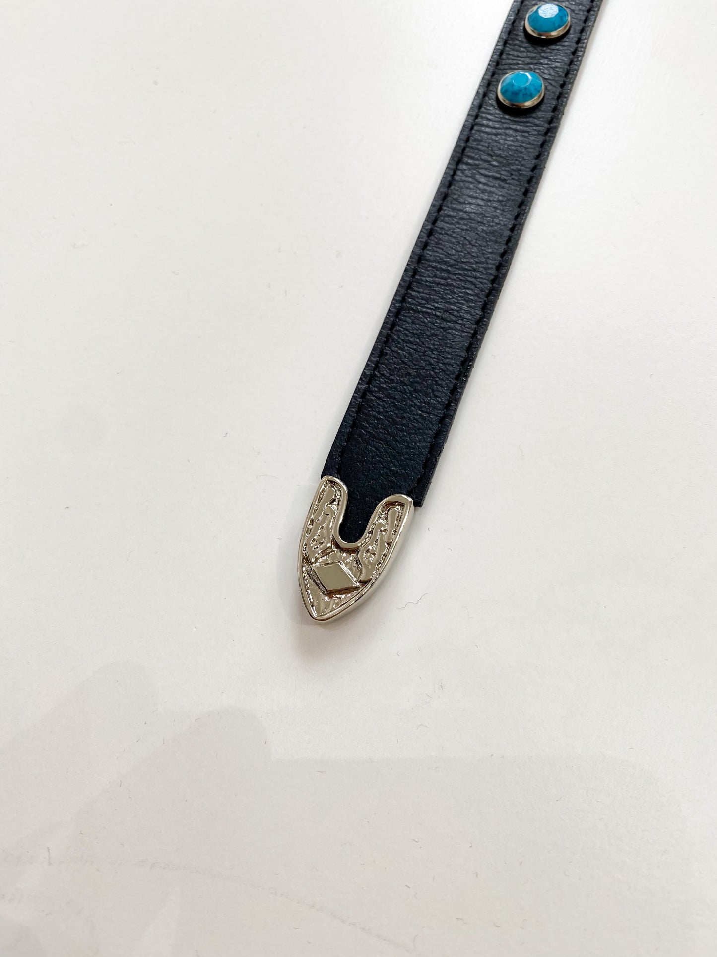 el conductorH STONE STUD BELT