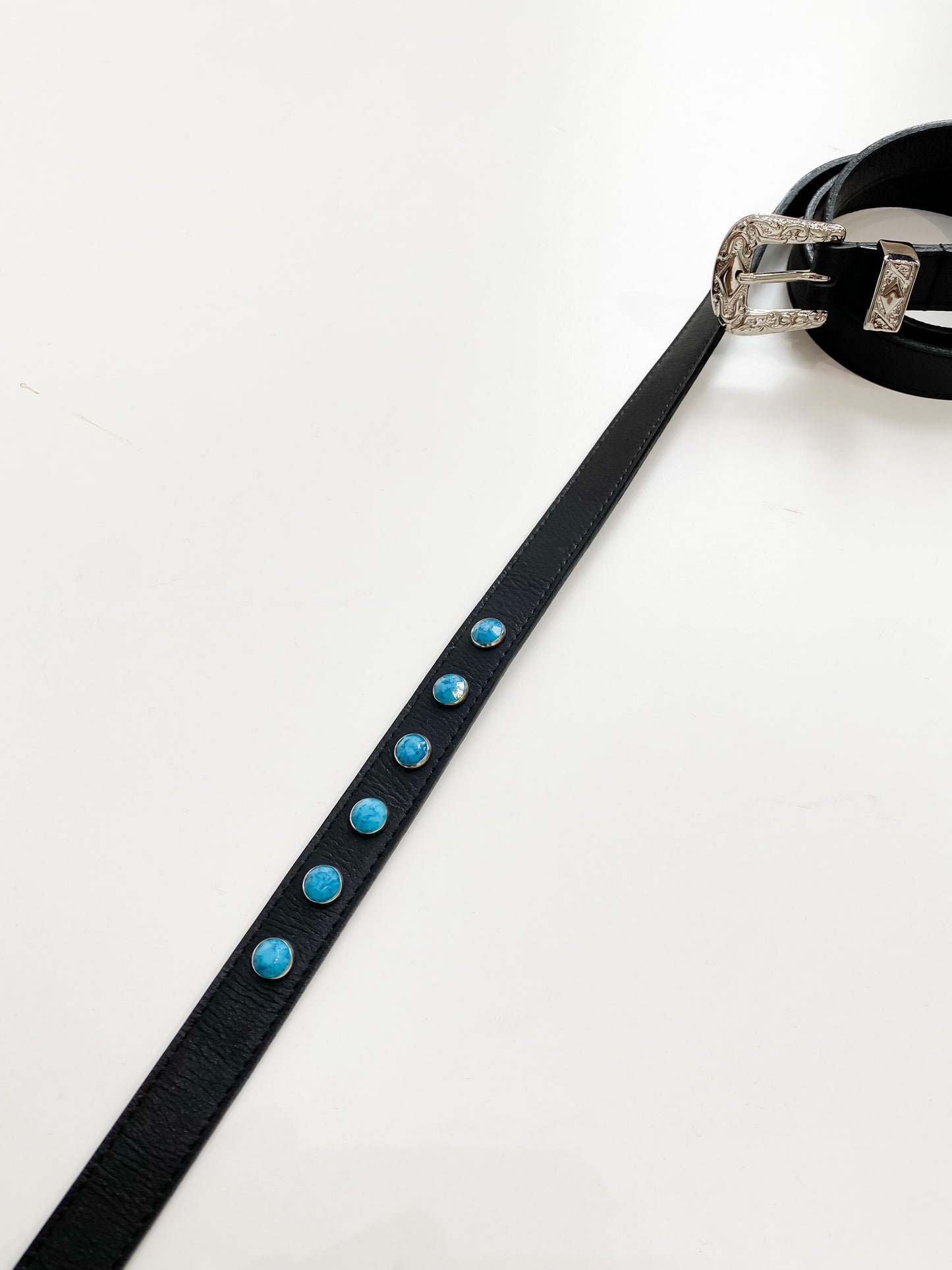 el conductorH STONE STUD BELT