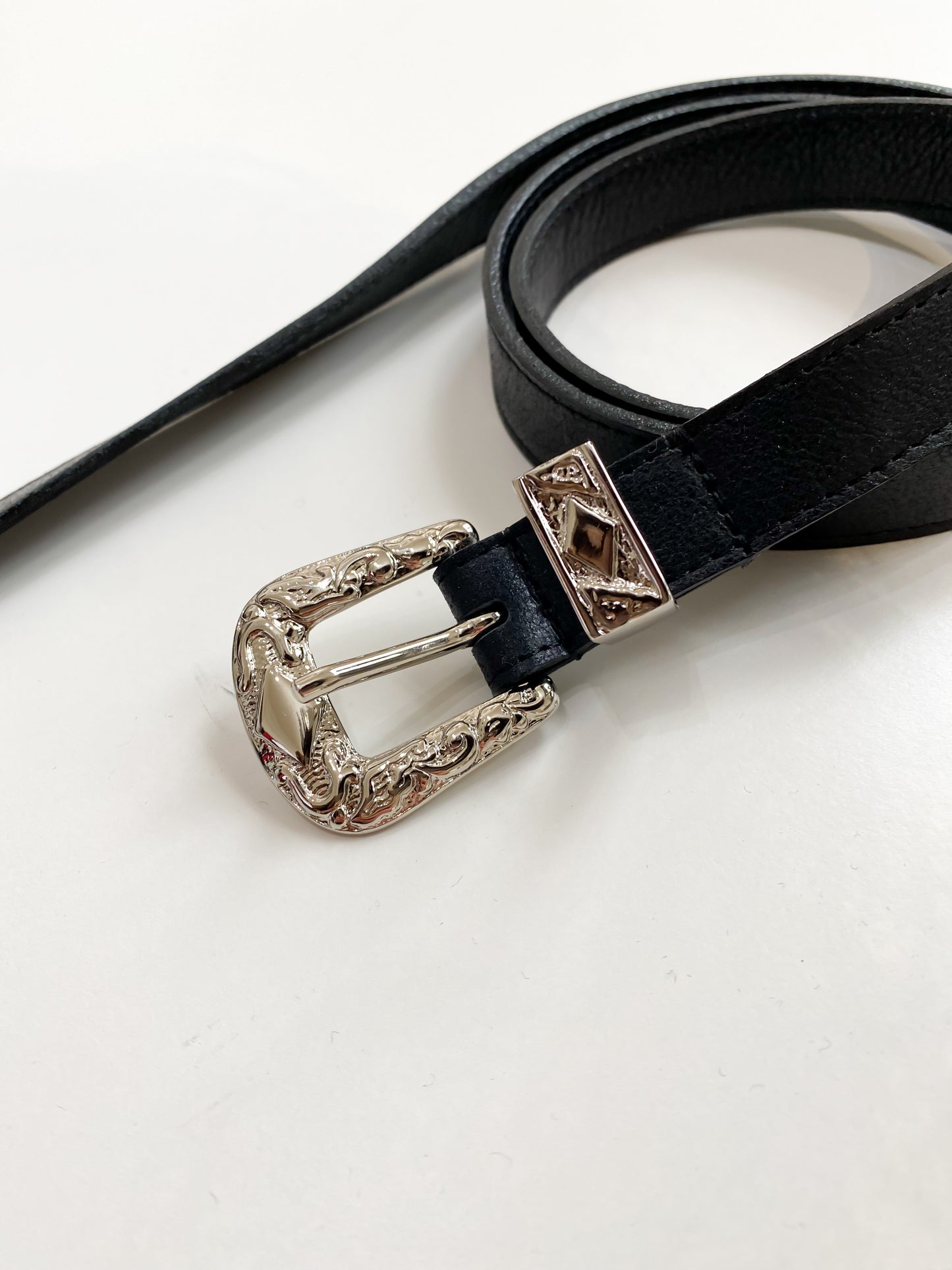 el conductorH STONE STUD BELT