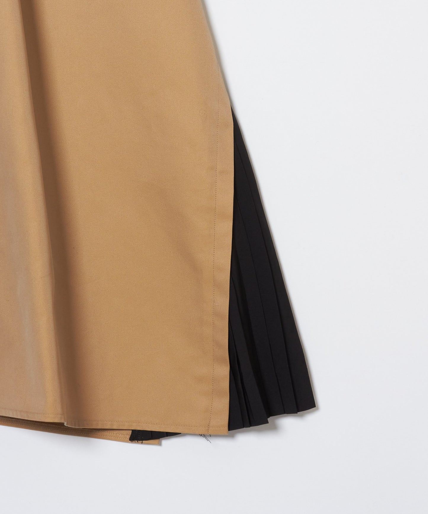 [残り1点]  meagratia Pleats belted skirt