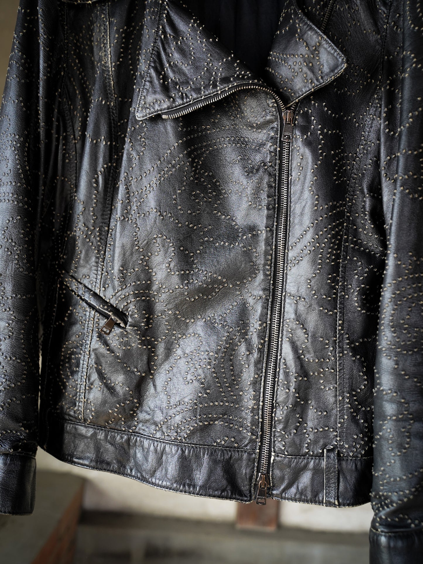 Euro Vintage Needle Punch Leather Riders JKT