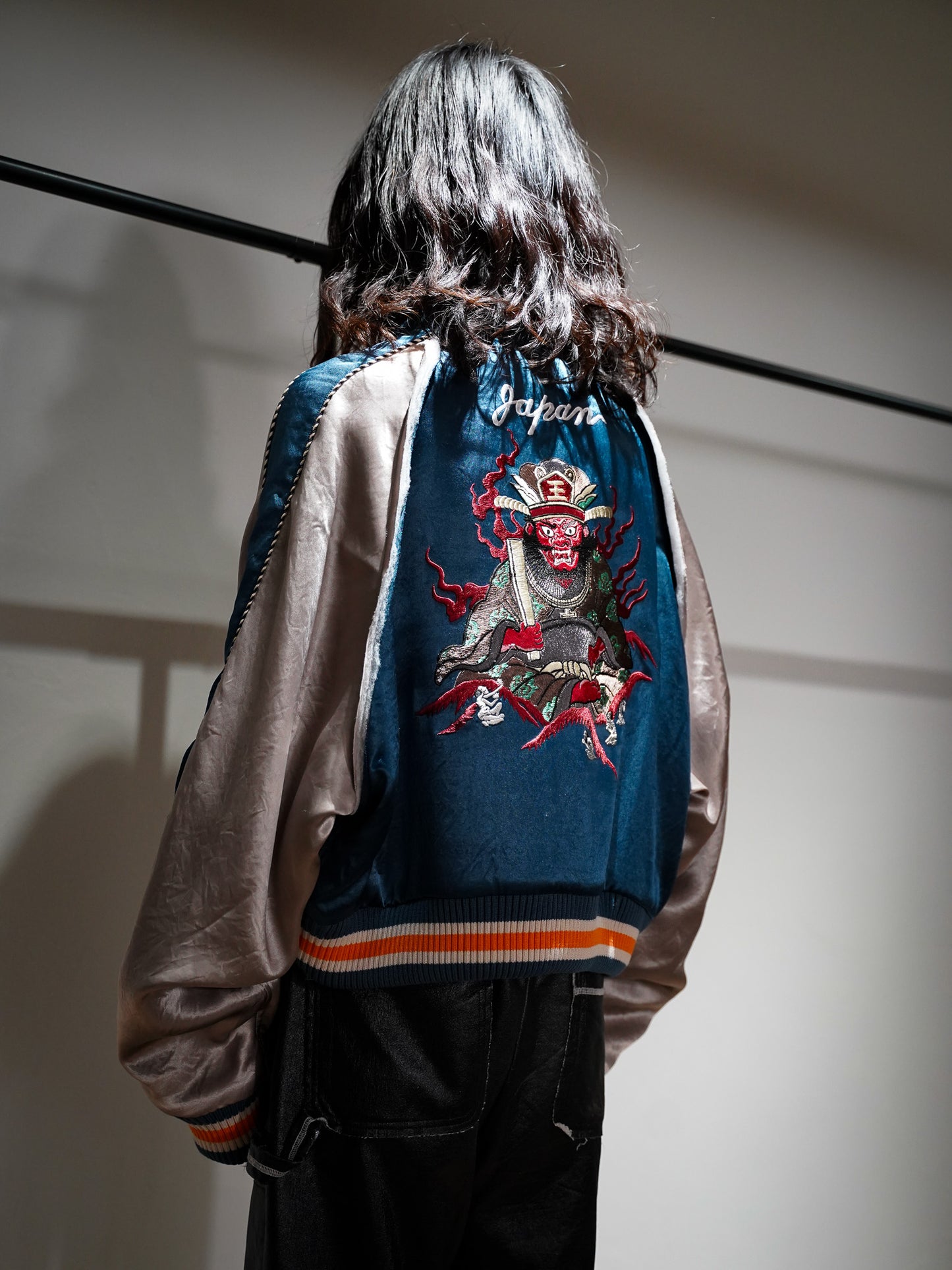 [残り1点] el conductorH CROPPED "YAMA KING" EMBROIDERED SOURVENIR JKT