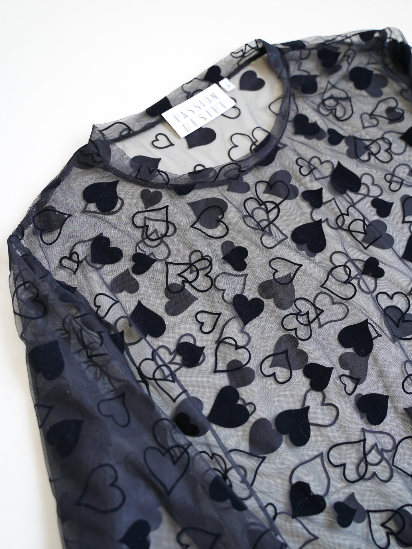 el conductorH SEETHROUGH LONGSLEEVE TOP "HEART"