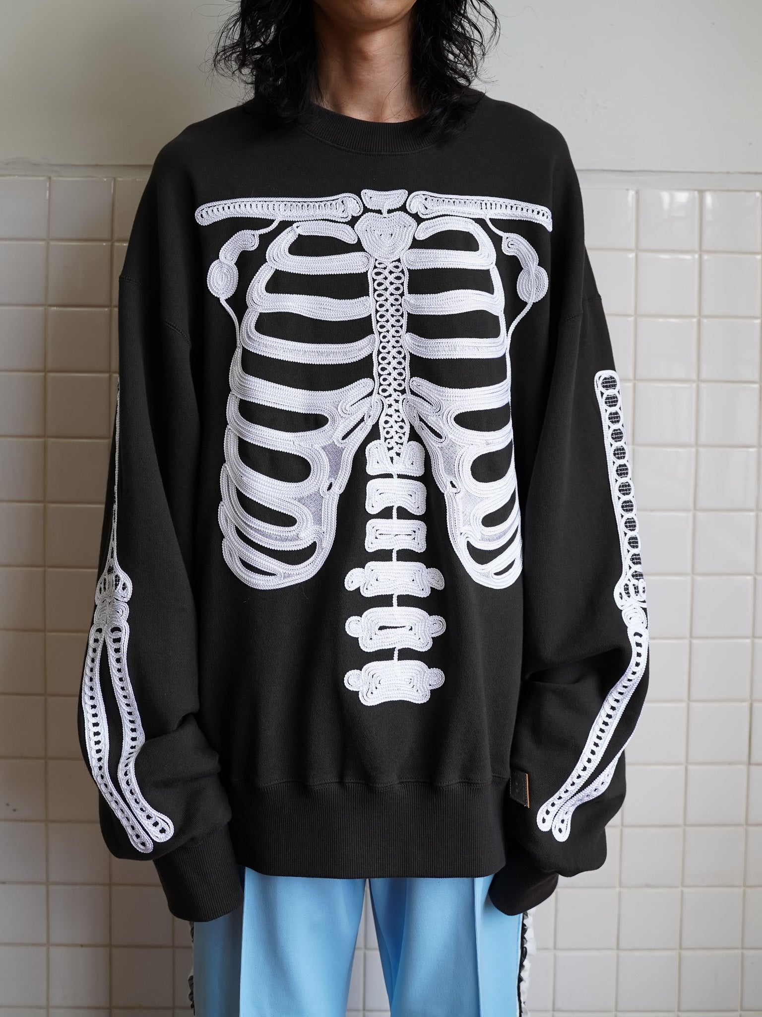 CORD EMBROIDERED CREW NECK SWEATER BONES el conductorH