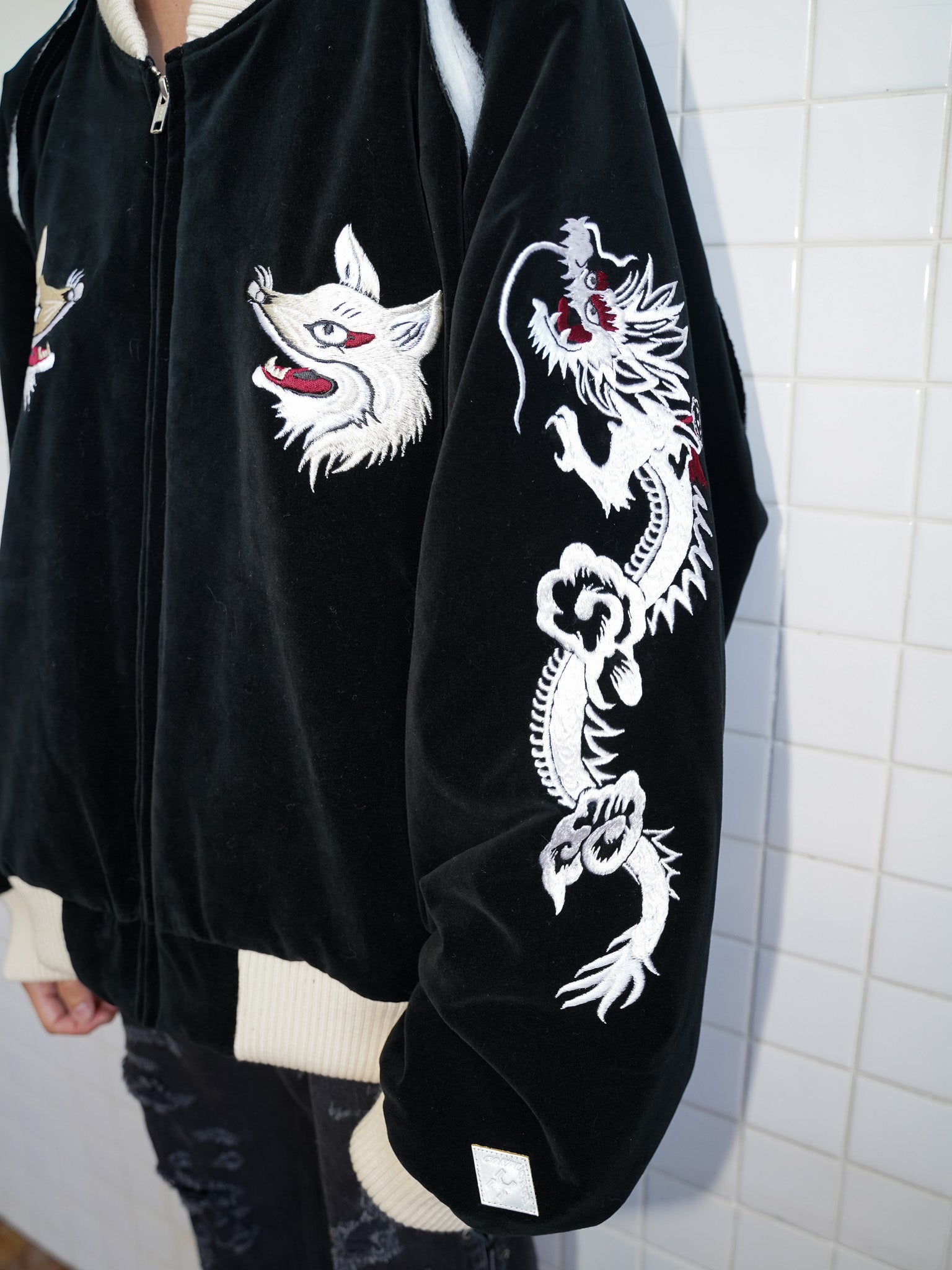 el conductorH VELVETEEN FOX EMBROIDERED SOURVENIR JKT コンダクター