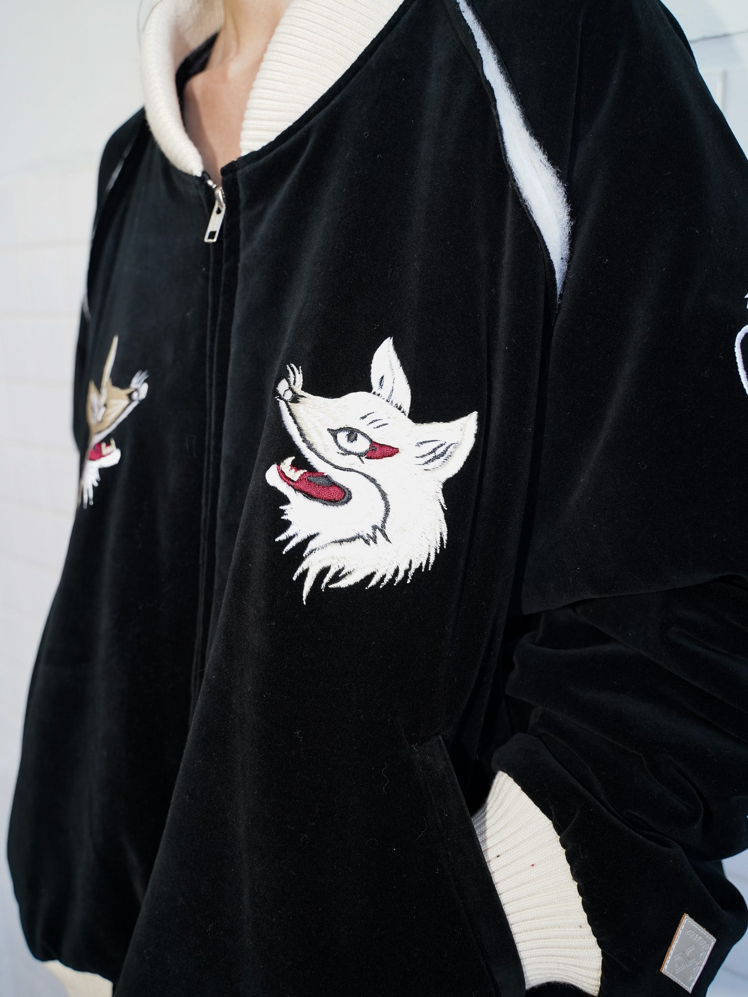 el conductorH VELVETEEN FOX EMBROIDERED SOURVENIR JKT コンダクター 