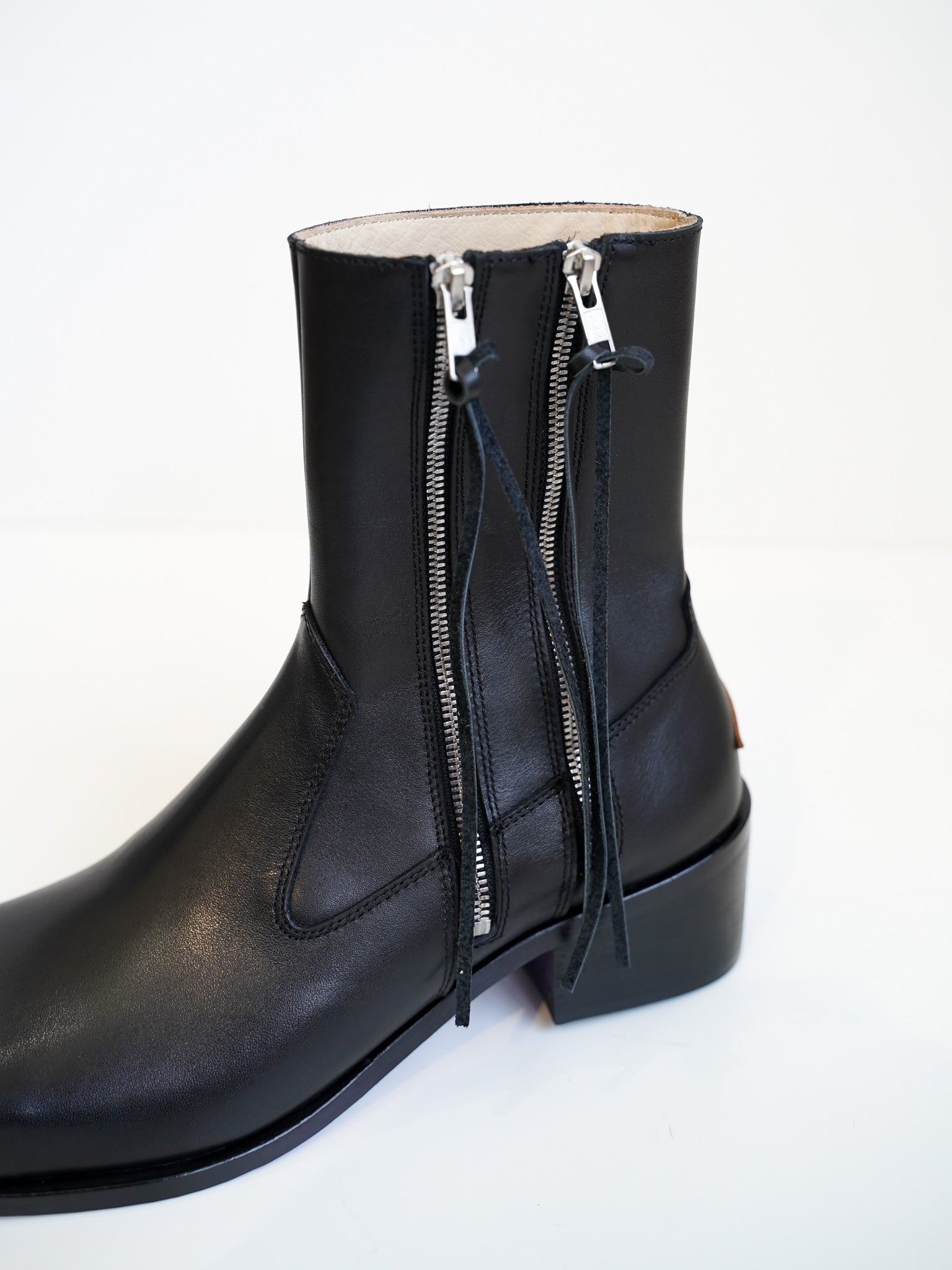 el conductorH SQUARE TOE DOUBLE SIDE ZIP BOOTS – NORANEKO